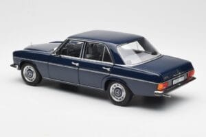 Mercedes 200 W114 Midnight Mėlynas Dilerio Leidimas Norev 1:18 B66040694 Metalas - nuotrauka 7 iš 8