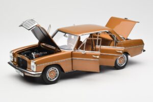 Mercedes 200 W115 Bycane Auksinis Dilerio Leidimas Norev 1:18 B66040665 Metalas - nuotrauka 2 iš 8