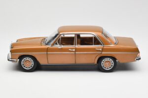 Mercedes 200 W115 Bycane Auksinis Dilerio Leidimas Norev 1:18 B66040665 Metalas - nuotrauka 4 iš 8