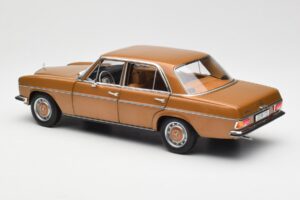 Mercedes 200 W115 Bycane Auksinis Dilerio Leidimas Norev 1:18 B66040665 Metalas - nuotrauka 7 iš 8
