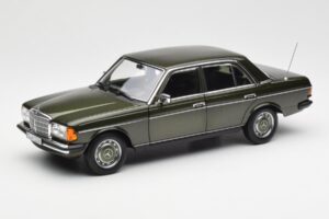 Mercedes 200 W123 Cypress Žalias Metalinis Dilerio Leidimas Norev 1:18 B66040654 Metalas