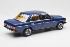 Mercedes 200 W123 Surf Mėlynas Norev 1:18 183710 Metalas - nuotrauka 3 iš 8