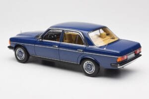 Mercedes 200 W123 Surf Mėlynas Norev 1:18 183710 Metalas - nuotrauka 7 iš 8