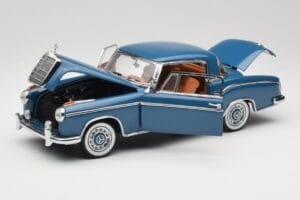Mercedes 220 SE W128 Mėlynas Sun Star 1:18 3561 Metalas - nuotrauka 2 iš 8