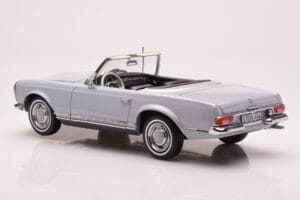 Mercedes 230 SL W113 Pagoda Pilkas Norev 1:18 183990 Metalas - nuotrauka 7 iš 8