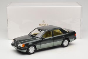 Mercedes 230E W124 Night Green Metallic Norev 1:18 183952 Metalas - nuotrauka 8 iš 8