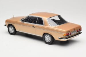 Mercedes 280 CE C123 Auksinis Norev 1:18 183587 Metalas - nuotrauka 5 iš 6