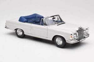 Mercedes 280 SE W111 Kabrioletas Šviesiai Pilkas Norev 1:18 183530 Metalas - nuotrauka 6 iš 8