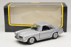 Mercedes 280 SL W113 Berlina Sidabrinis Techno Giodi 1:18 F14051030 Metalas - nuotrauka 8 iš 8