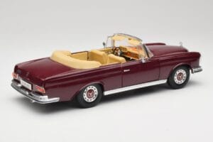 Mercedes 280SE W108 Bordeaux Raudonas Maisto 1:18 31811 Metalas - nuotrauka 3 iš 8