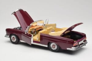 Mercedes 280SE W108 Bordeaux Raudonas Maisto 1:18 31811 Metalas - nuotrauka 5 iš 8