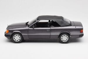 Mercedes 300 CE-24 W124 Kabrioletas Violetinis Metallic Norev 1:18 183567 Metalas - nuotrauka 5 iš 10
