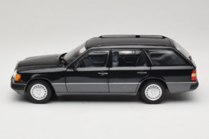 Mercedes 300 D W124 Universalas Juodas Norev 1:18 183960 Metalas - nuotrauka 4 iš 8