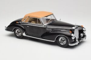 Mercedes 300 SC W188 Kabrioletas Softtop Juodas KK-Scale 1:18 KKDC180943 Metalas - nuotrauka 4 iš 6