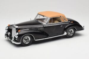 Mercedes 300 SC W188 Kabrioletas Softtop Juodas KK-Scale 1:18 KKDC180943 Metalas