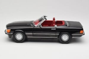 Mercedes 300 SL R107 Juodas Norev 1:18 183511 Metalas - nuotrauka 4 iš 8
