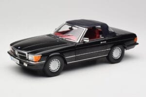 Mercedes 300 SL R107 Juodas Norev 1:18 183511 Metalas