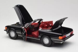 Mercedes 300 SL R107 Juodas Norev 1:18 183511 Metalas - nuotrauka 5 iš 8
