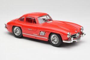 Mercedes 300 SL Raudonas Bburago 1:18 3015 Metalas - nuotrauka 6 iš 8