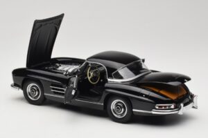 Mercedes 300 SL W198 Roadster With Hardtop Juodas Minichamps 1:18 180039040 Metalas - nuotrauka 5 iš 8
