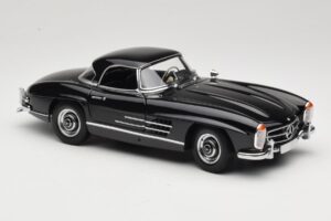 Mercedes 300 SL W198 Roadster With Hardtop Juodas Minichamps 1:18 180039040 Metalas - nuotrauka 6 iš 8