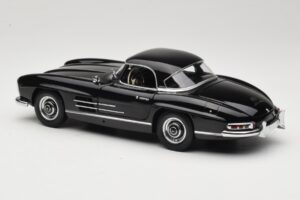 Mercedes 300 SL W198 Roadster With Hardtop Juodas Minichamps 1:18 180039040 Metalas - nuotrauka 7 iš 8