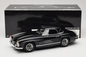 Mercedes 300 SL W198 Roadster With Hardtop Juodas Minichamps 1:18 180039040 Metalas - nuotrauka 8 iš 8