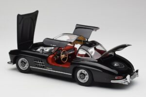 Mercedes 300 SL W198 Juodas Minichamps 1:18 180039004 Metalas - nuotrauka 5 iš 8
