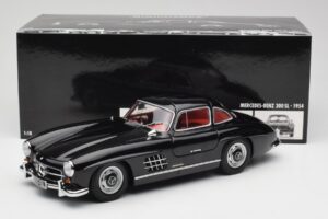 Mercedes 300 SL W198 Juodas Minichamps 1:18 180039004 Metalas - nuotrauka 8 iš 8