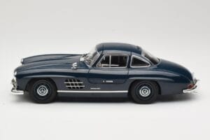 Mercedes 300 SL W198 Gullwing Tamsiai Mėlynas Minichamps 1:18 110037216 Metalas - nuotrauka 4 iš 8