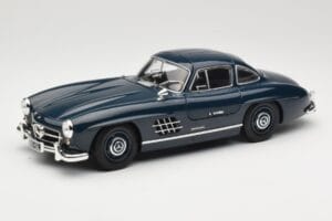 Mercedes 300 SL W198 Gullwing Tamsiai Mėlynas Minichamps 1:18 110037216 Metalas