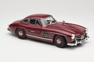 Mercedes 300 SL W198 Gullwing Tamsiai Raudonas Minichamps 1:18 110037218 Metalas - nuotrauka 6 iš 8