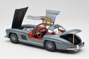 Mercedes 300 SL W198 Graphite Pilkas Minichamps 1:18 180039005 Metalas - nuotrauka 5 iš 8