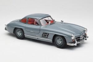Mercedes 300 SL W198 Graphite Pilkas Minichamps 1:18 180039005 Metalas - nuotrauka 6 iš 8
