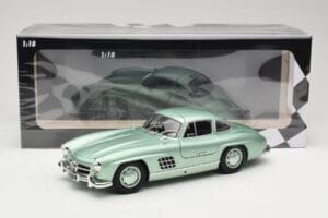 Mercedes 300 SL W198 Gullwing Light Green Metallic Minichamps 1:18 110037221 Metalas - nuotrauka 8 iš 8