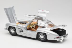 Mercedes 300 SL W198 #295 1954 Bburago 1:18 32813 Metalas - nuotrauka 5 iš 8