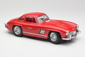 Mercedes 300 SL W198 Red Metallic Bburago 1:18 3013-M1 Metalas - nuotrauka 6 iš 8