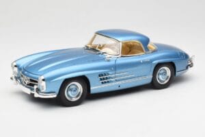 Mercedes 300 SL W198 Roadster Hardtop Light Blue Metallic Minichamps 1:18 180039042 Metalas - nuotrauka 3 iš 9