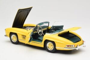 Mercedes 300 SL W198 Roadster Hardtop Signal Yellow Minichamps 1:18 180039044 Metalas - nuotrauka 6 iš 9
