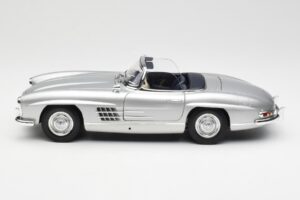 Mercedes 300 SL W198 Roadster Silver Metallic Minichamps 1:18 180039030 Metalas - nuotrauka 4 iš 8