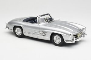 Mercedes 300 SL W198 Roadster Silver Metallic Minichamps 1:18 180039030 Metalas - nuotrauka 6 iš 8