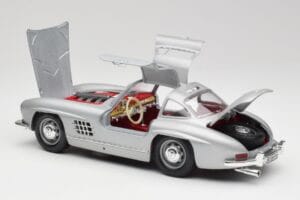 Mercedes 300 SL W198 Gullwing Silver Pilkas Bburago 1:18 3513 Metalas - nuotrauka 4 iš 8