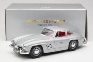 Mercedes 300 SL W198 Gullwing Silver Pilkas Bburago 1:18 3513 Metalas - nuotrauka 8 iš 8