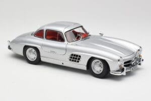 Mercedes 300 SL W198 Gullwing Sidabrinis Metalinis Minichamps 1:18 B66040379 Metalas - nuotrauka 6 iš 8