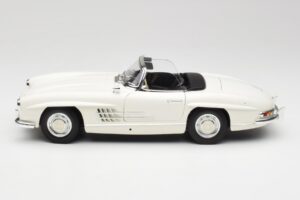 Mercedes 300 SL W198 Roadster Baltas Su Minkštu Stogeliu Minichamps 1:18 180039034 Metalas - nuotrauka 5 iš 9