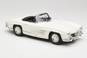 Mercedes 300 SL W198 Roadster Baltas Su Minkštu Stogeliu Minichamps 1:18 180039034 Metalas - nuotrauka 7 iš 9
