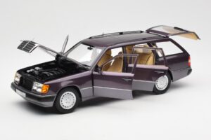 Mercedes 300D S124 T-Model Bornit Dilerio Leidimas Norev 1:18 B66040701 Metalas - nuotrauka 2 iš 8