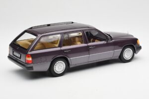 Mercedes 300D S124 T-Model Bornit Dilerio Leidimas Norev 1:18 B66040701 Metalas - nuotrauka 3 iš 8