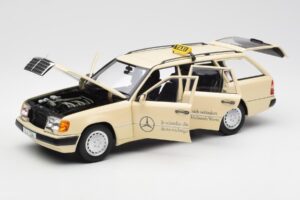 Mercedes 300D S124 T-Model Šviesiai Dramblio Kaulo Taxi Dilerio Leidimas Norev 1:18 B66040702 Metalas - nuotrauka 2 iš 8