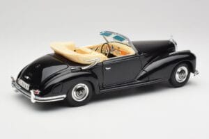 Mercedes 300SC W188 Obsidian Juodas Maisto 1:18 806B Metalas - nuotrauka 3 iš 8